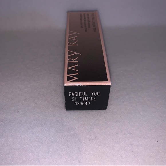 MARY KAY gel semi-matte lipstick - Picture 2 of 6